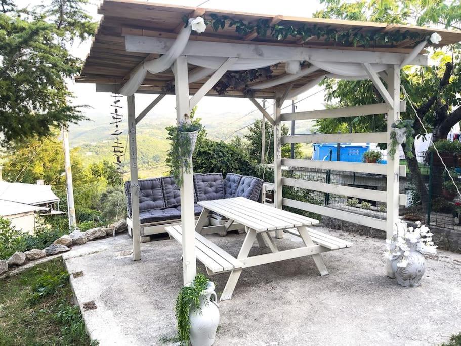 Biancofino Rooms San Valentino in Abruzzo Citeriore Екстериор снимка